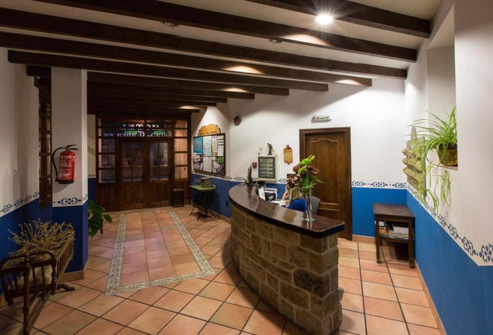 Hotel Villa de Cabrales Arenas De Cabrales Esterno foto